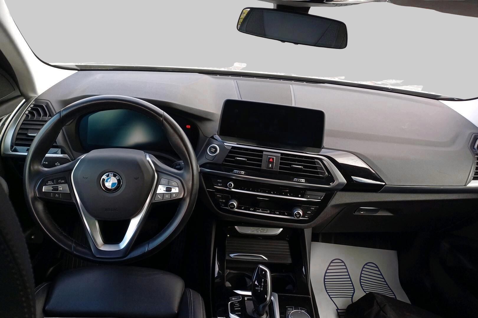 BMW X3 iso kuva 1