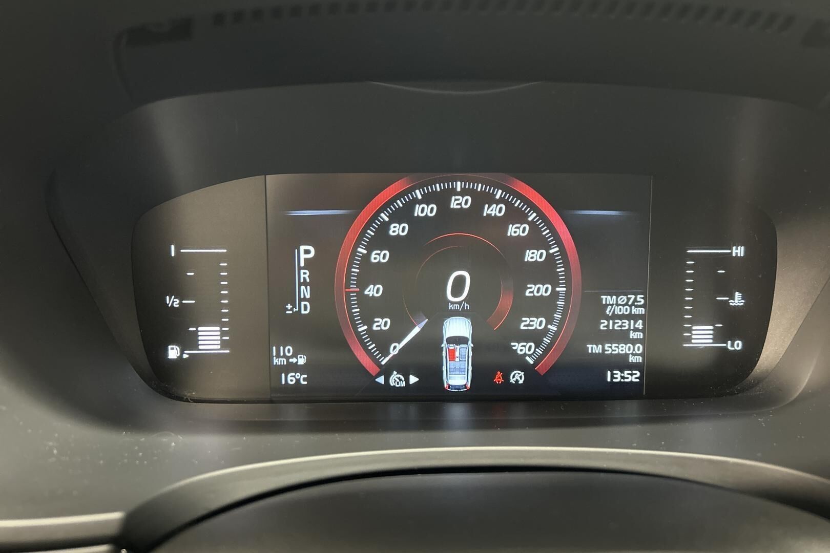 Volvo V90 iso kuva 13