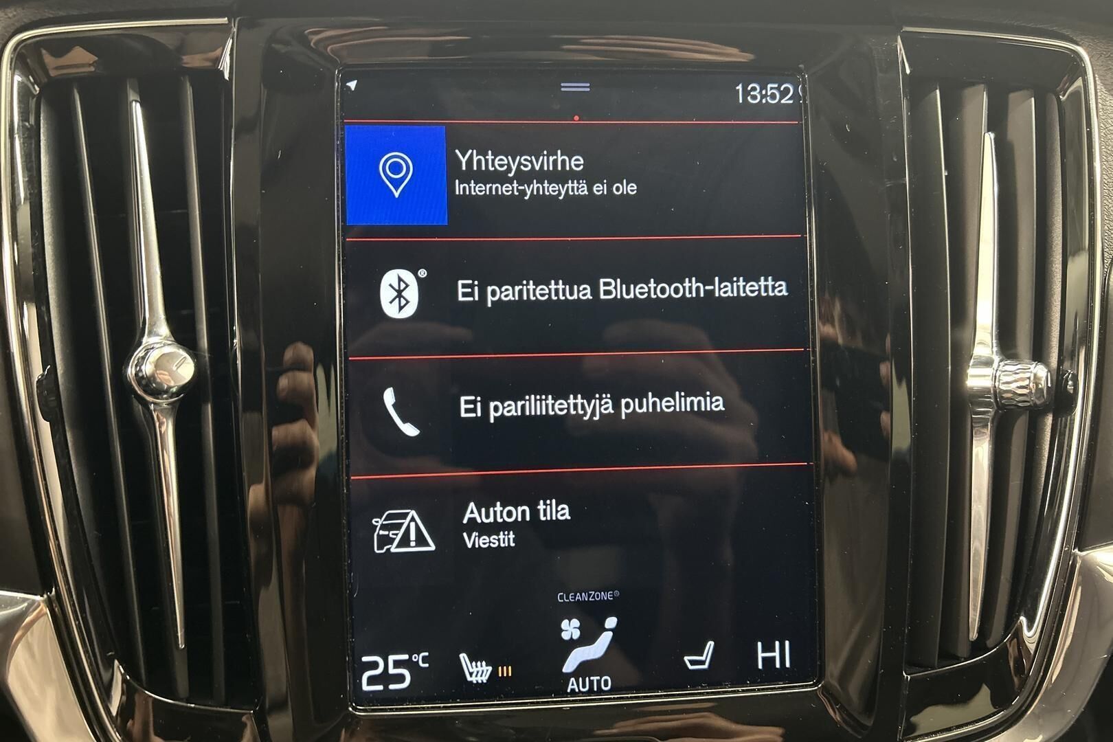 Volvo V90 iso kuva 14