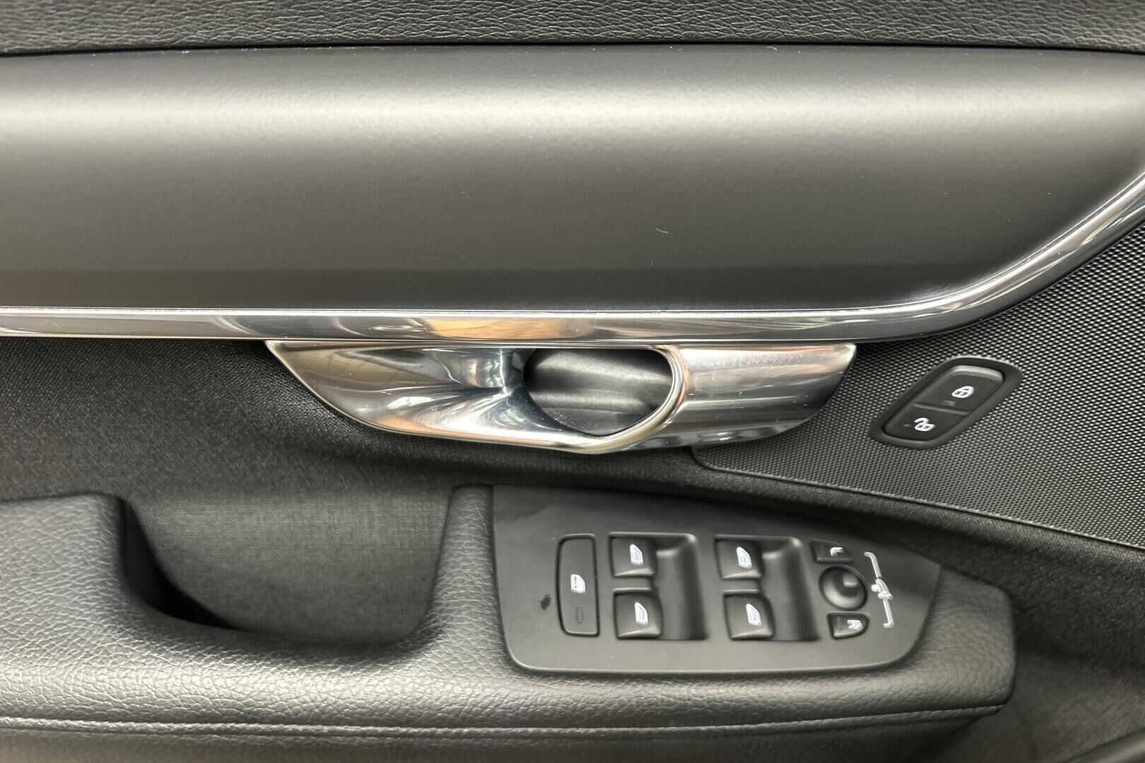 Volvo V90 iso kuva 20