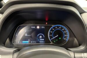 Nissan Leaf esikatselu 24