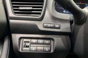 Nissan Leaf esikatselu 16