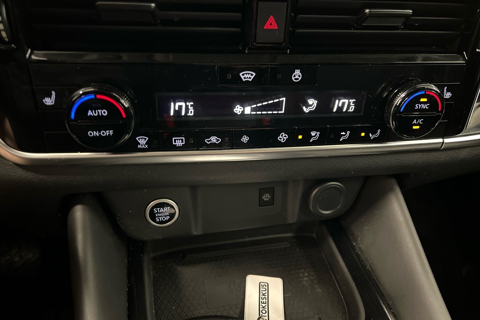 Nissan Qashqai iso kuva 13