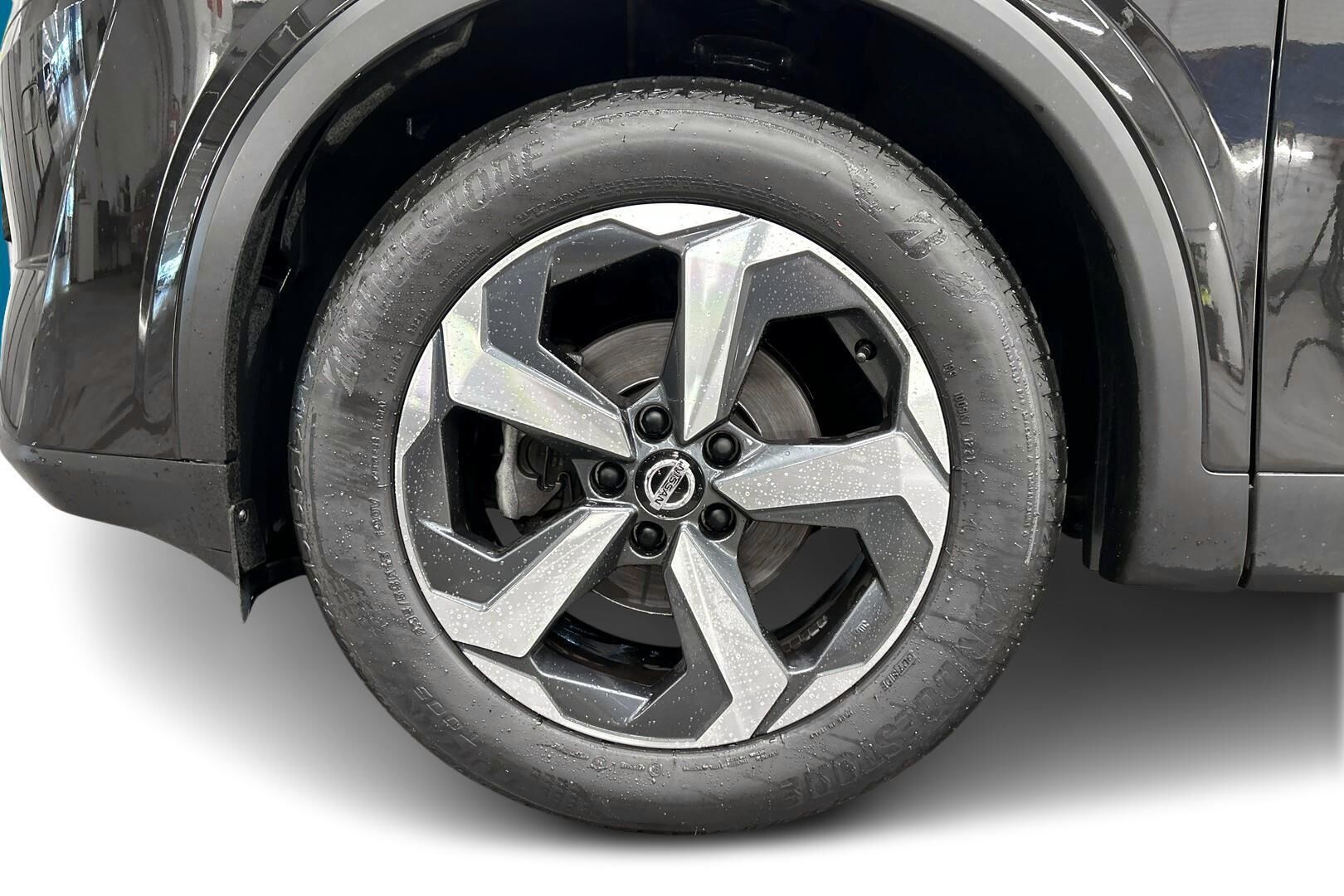Nissan Qashqai iso kuva 13