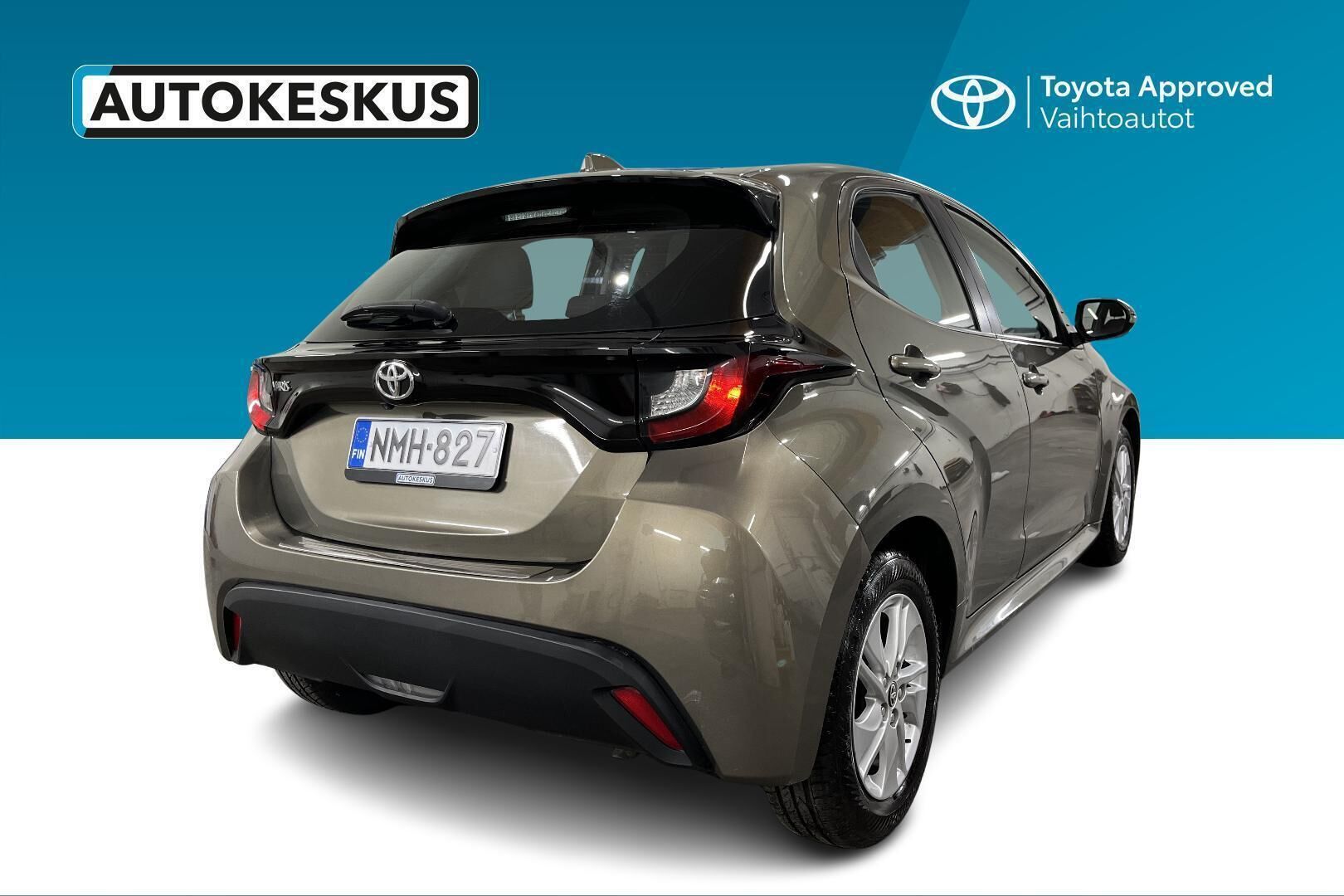 Toyota Yaris iso kuva 9