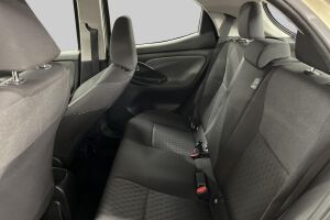 Toyota Yaris esikatselu 12