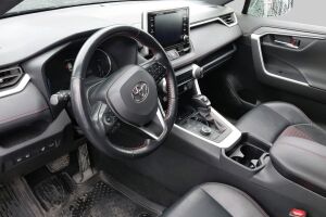 Toyota RAV4 esikatselu 1