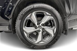 Toyota RAV4 esikatselu 12