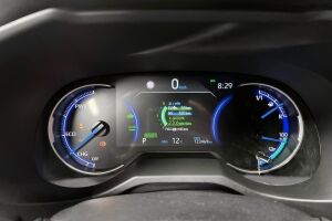 Toyota RAV4 esikatselu 13