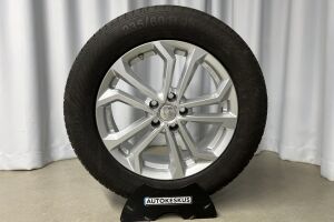 Toyota RAV4 esikatselu 22