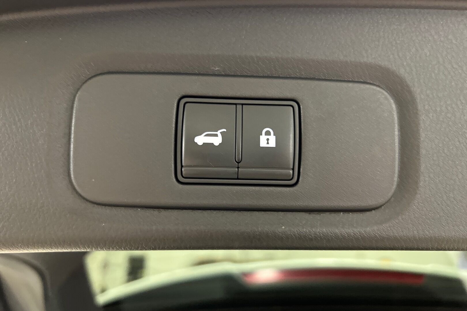 Nissan Qashqai iso kuva 6