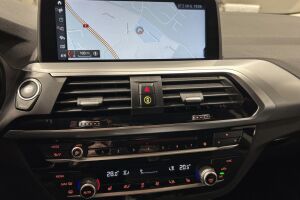 BMW X3 esikatselu 19