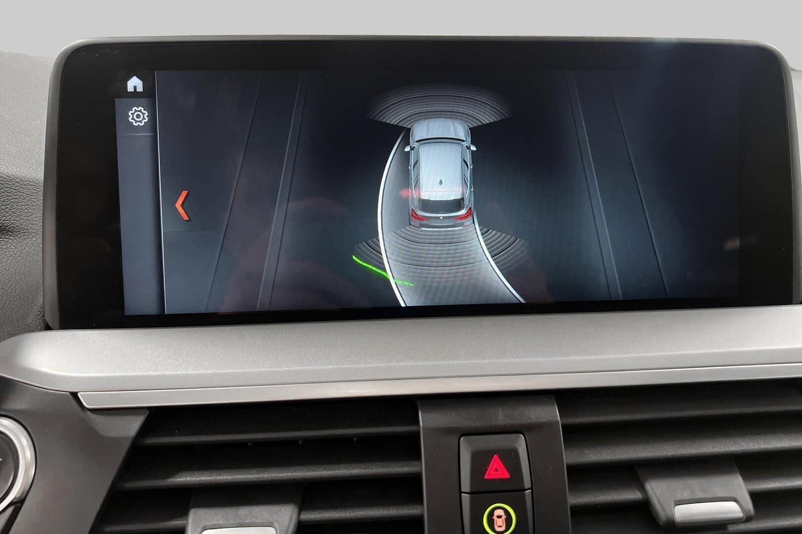 BMW X3 iso kuva 23