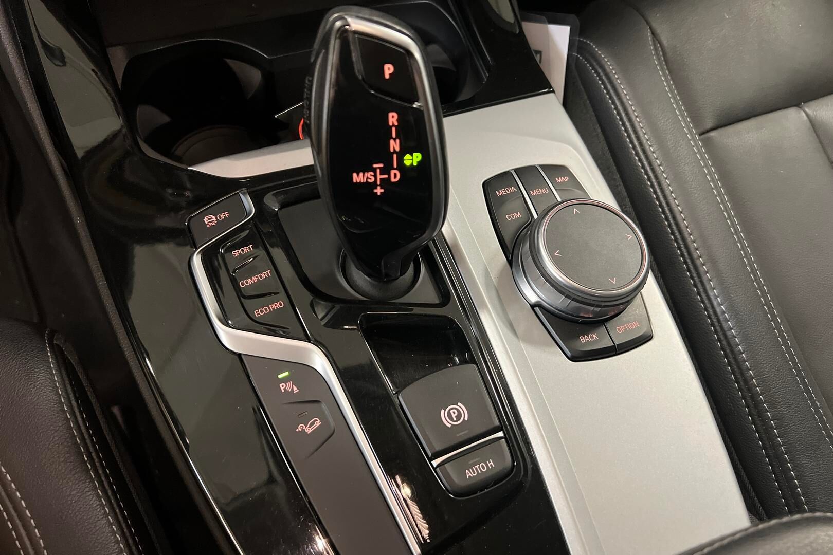 BMW X3 iso kuva 24