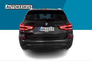 BMW X3 esikatselu 6