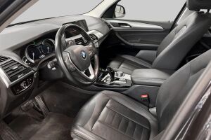 BMW X3 esikatselu 9
