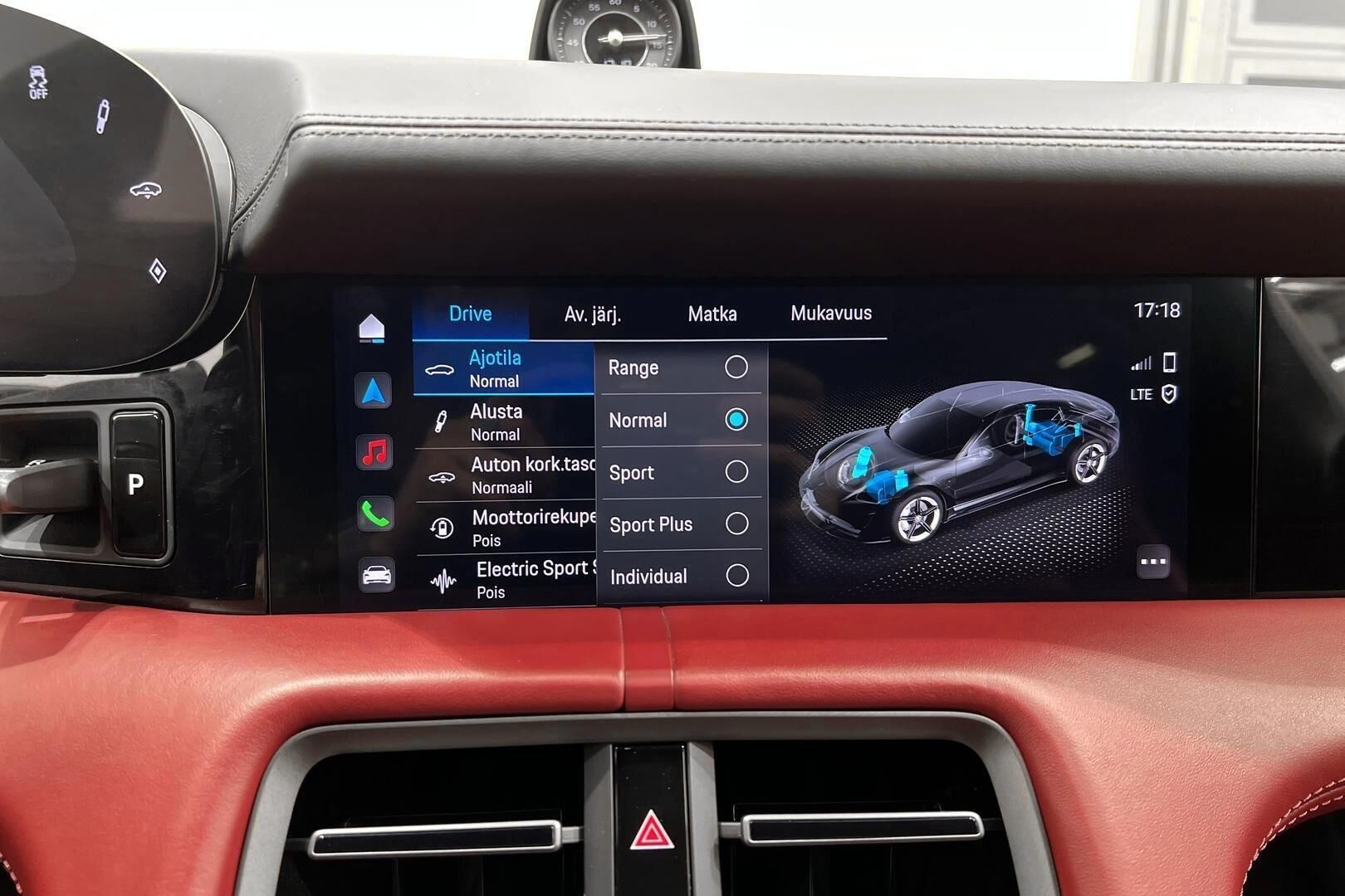 Porsche Taycan iso kuva 19