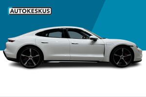 Porsche Taycan esikatselu 3