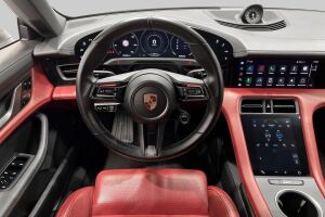 Porsche Taycan esikatselu 50