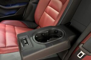 Porsche Taycan esikatselu 39