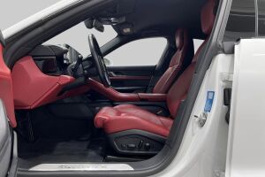 Porsche Taycan esikatselu 8