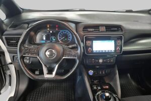 Nissan Leaf esikatselu 11