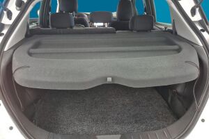 Nissan Leaf esikatselu 12