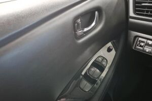 Nissan Leaf esikatselu 21