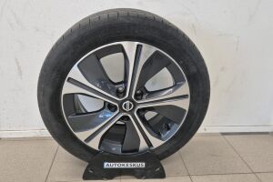 Nissan Leaf esikatselu 23