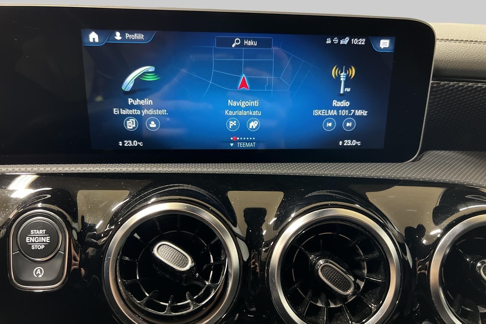 Mercedes-Benz CLA iso kuva 15