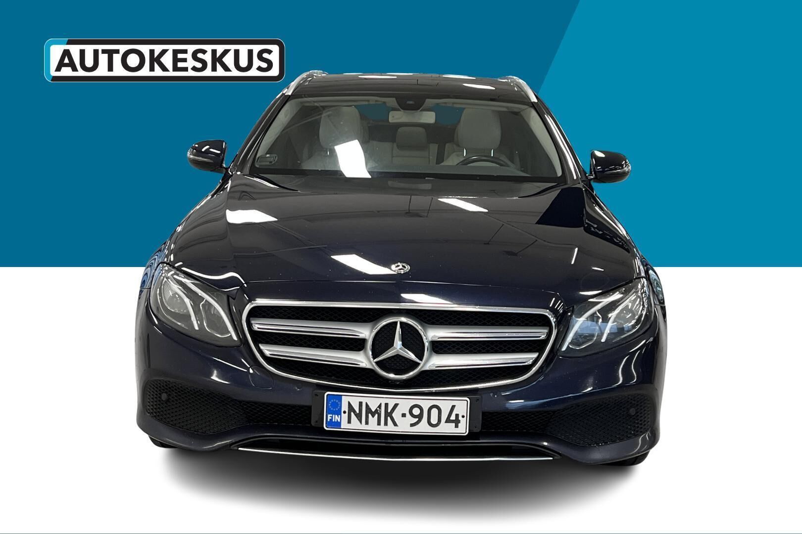 Mercedes-Benz E iso kuva 2