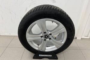 Mercedes-Benz E esikatselu 23