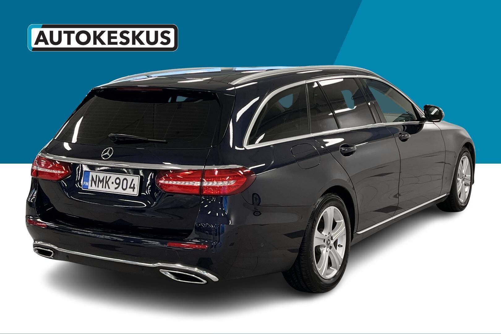 Mercedes-Benz E iso kuva 5