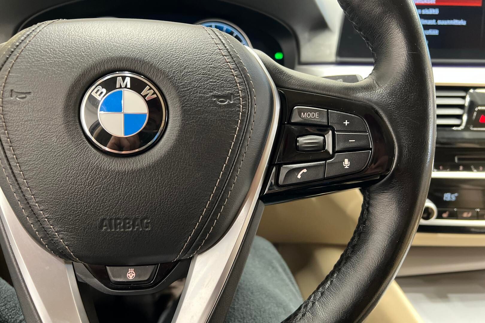 BMW 5-sarja iso kuva 24