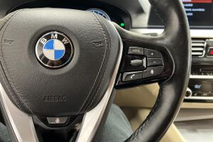 BMW 5-sarja esikatselu 24