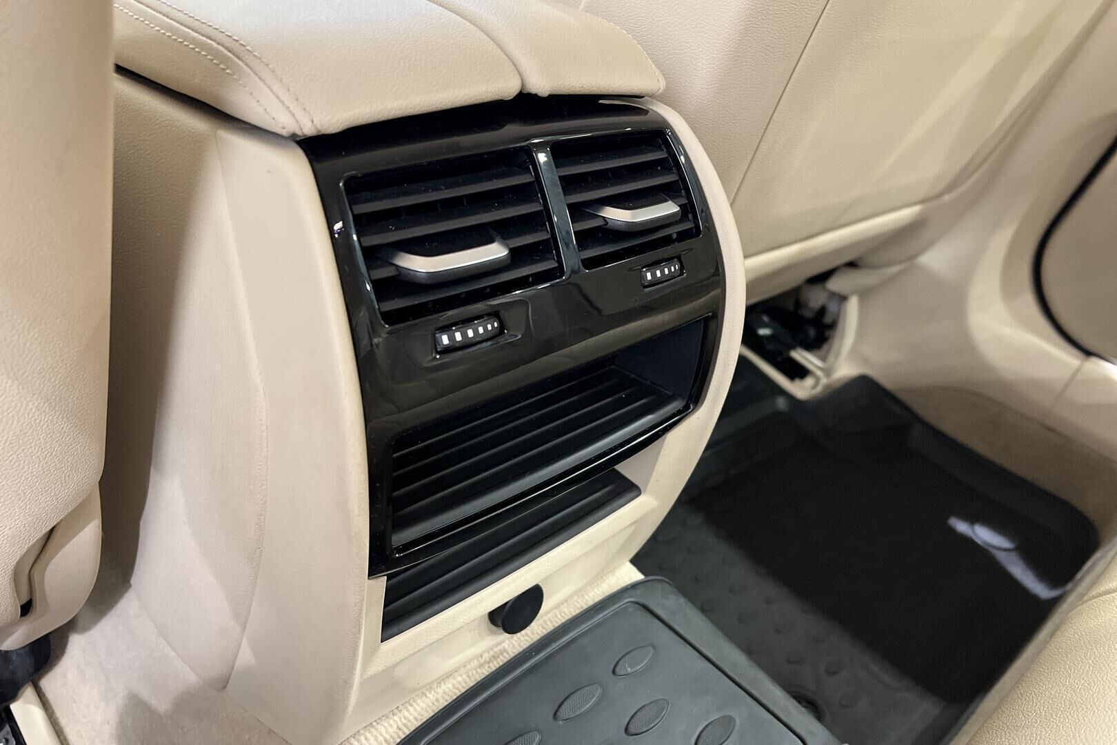 BMW 5-sarja iso kuva 30