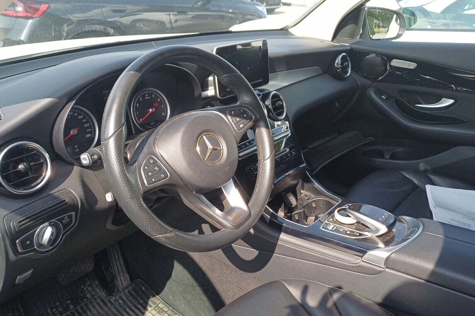 Mercedes-Benz GLC iso kuva 2