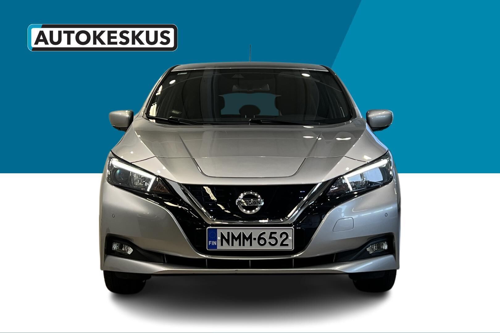 Nissan Leaf iso kuva 2