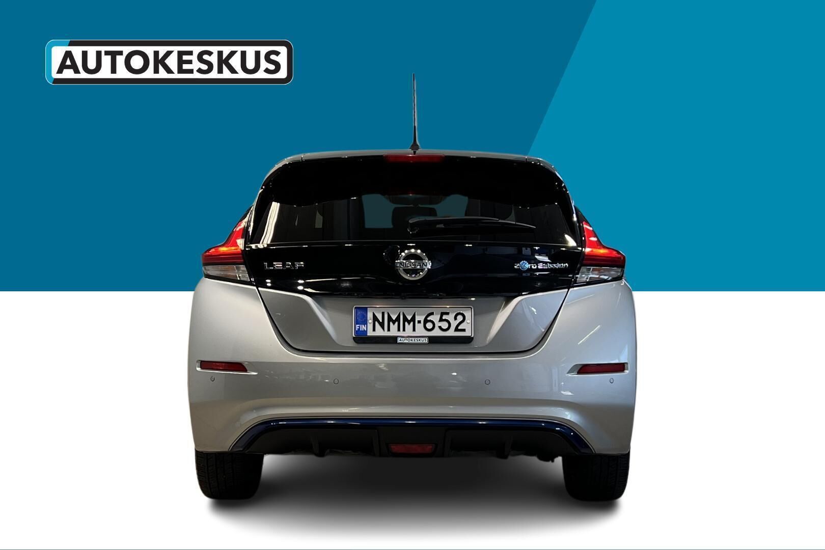 Nissan Leaf iso kuva 6