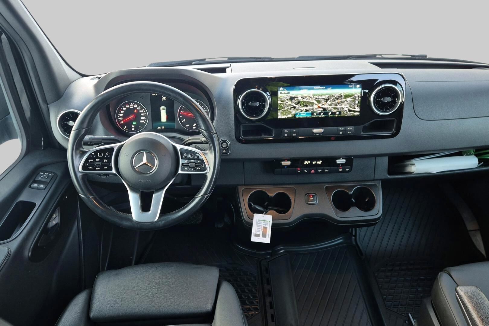 Mercedes-Benz Sprinter iso kuva 10