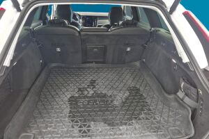Volvo V90 Cross Country esikatselu 12