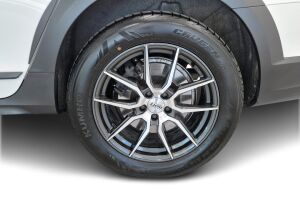 Volvo V90 Cross Country esikatselu 13