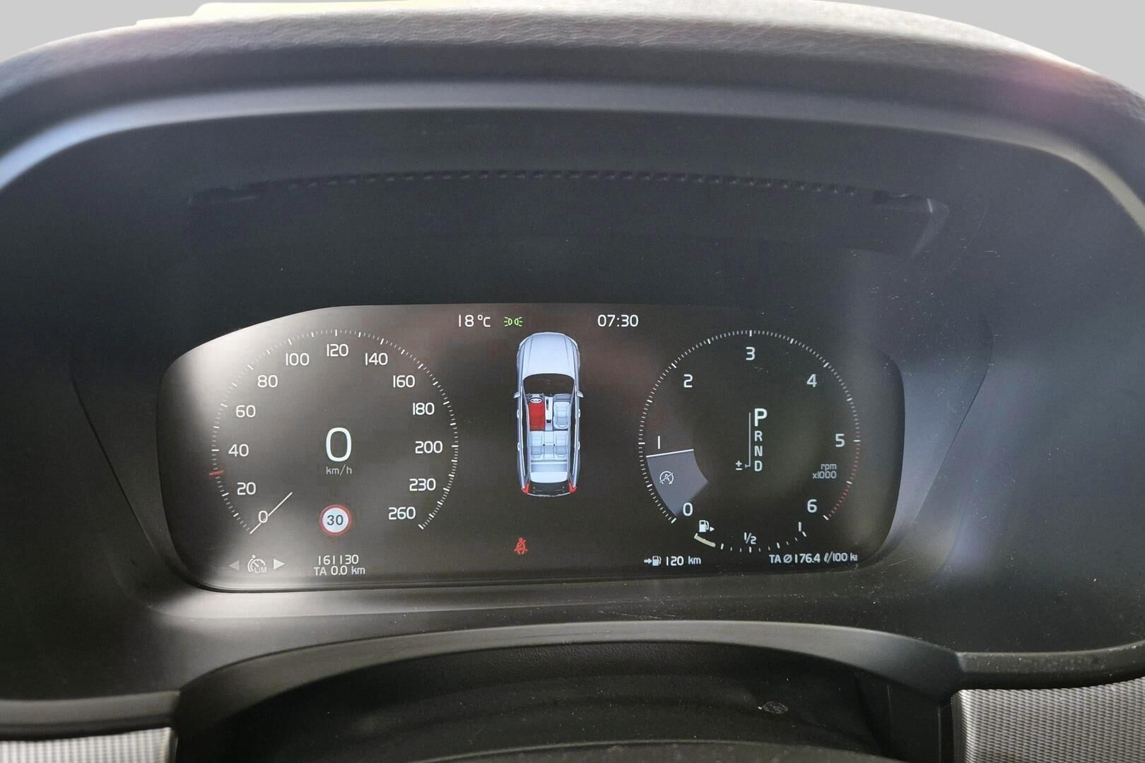 Volvo V90 Cross Country iso kuva 14