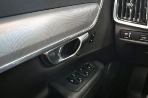 Volvo V90 Cross Country esikatselu 20