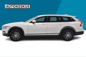 Volvo V90 Cross Country esikatselu 8
