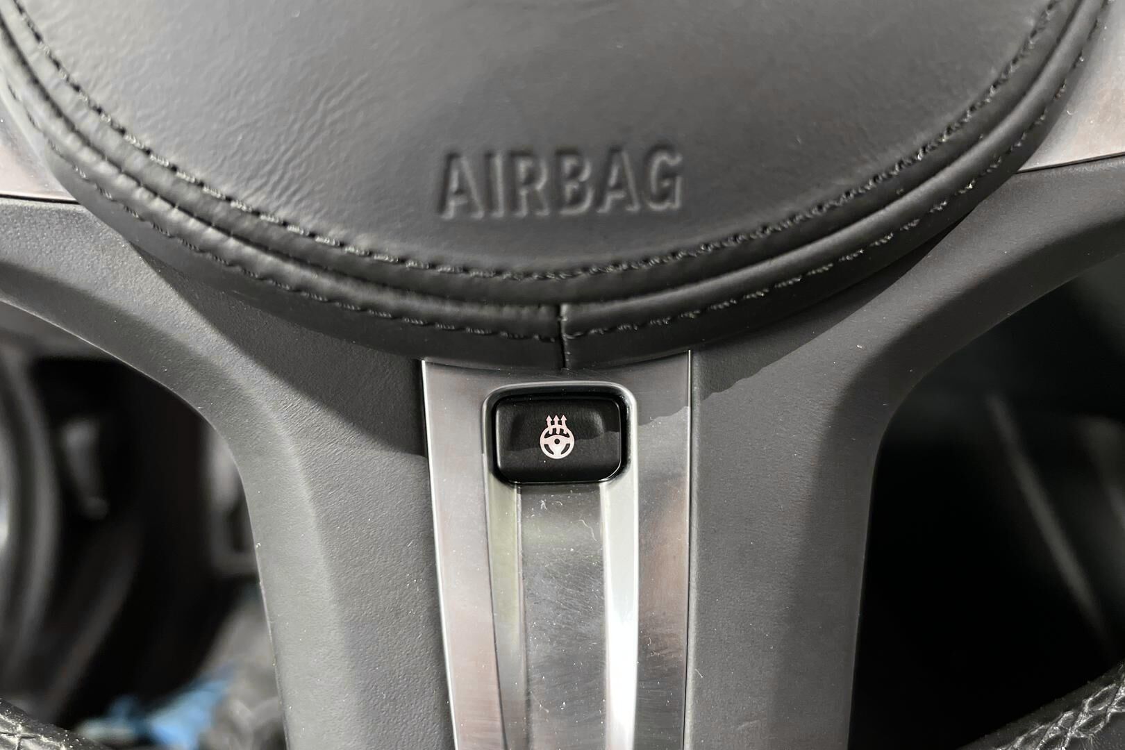 BMW 3-sarja iso kuva 14