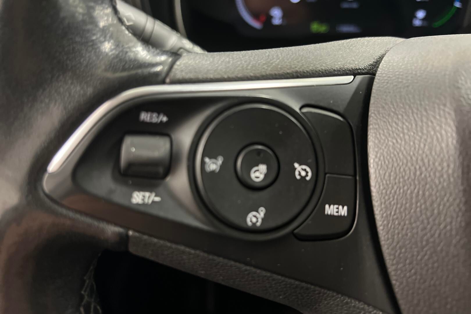 Opel Combo-e iso kuva 15