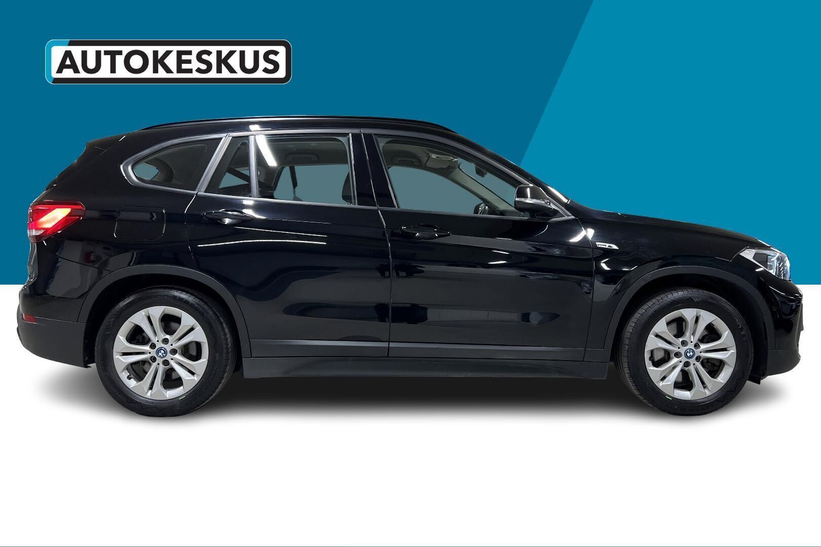 BMW X1 iso kuva 3