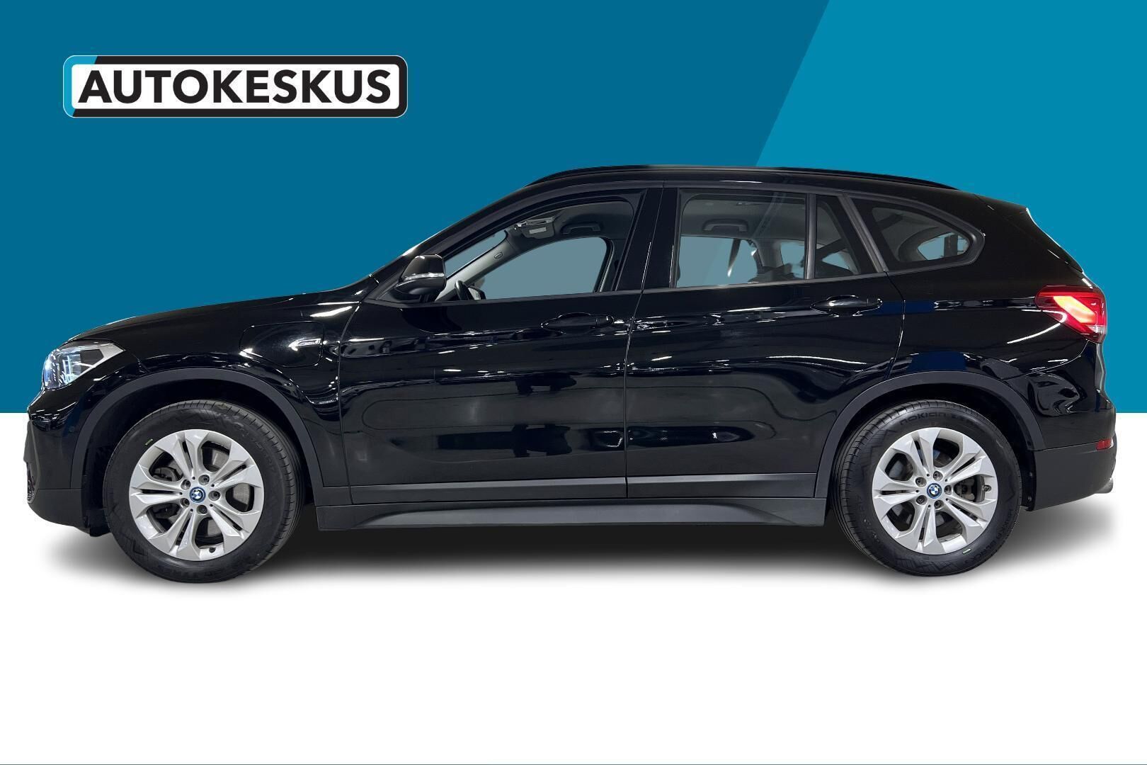 BMW X1 iso kuva 22