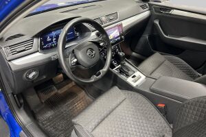 Skoda Superb esikatselu 8